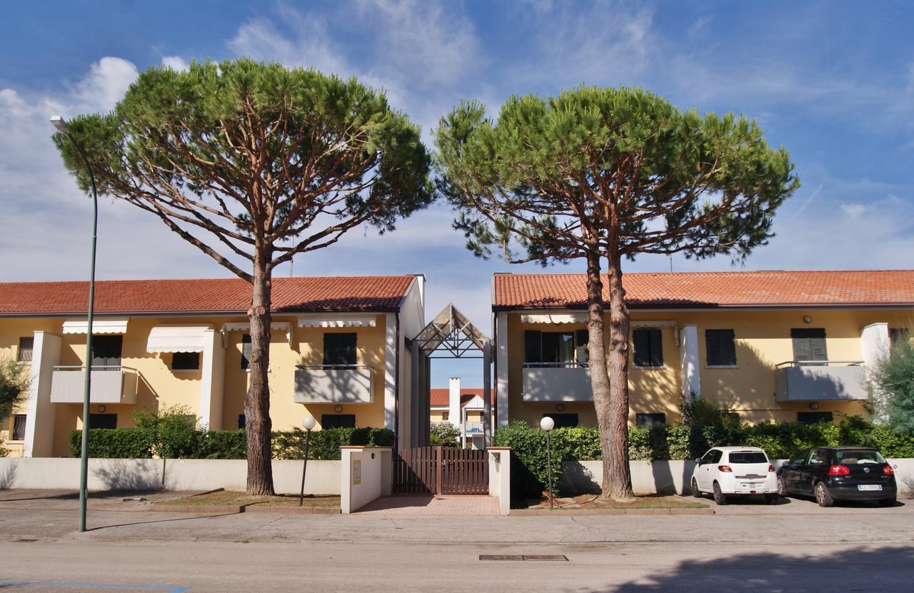 Appartamenti In Residence Portosole E Residence Tamerici Con Piscina-Cavallino Treporti Cavallino-Treporti Exterior foto