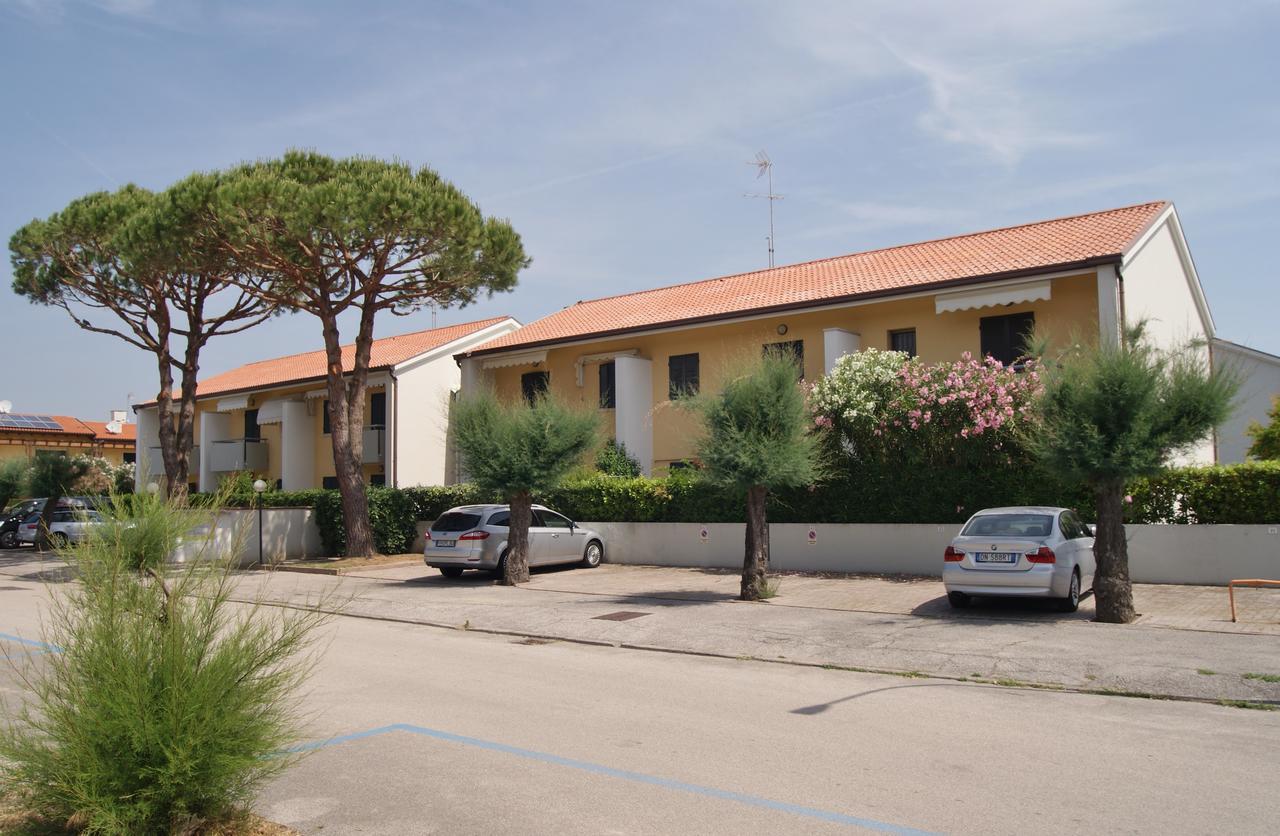 Appartamenti In Residence Portosole E Residence Tamerici Con Piscina-Cavallino Treporti Cavallino-Treporti Exterior foto